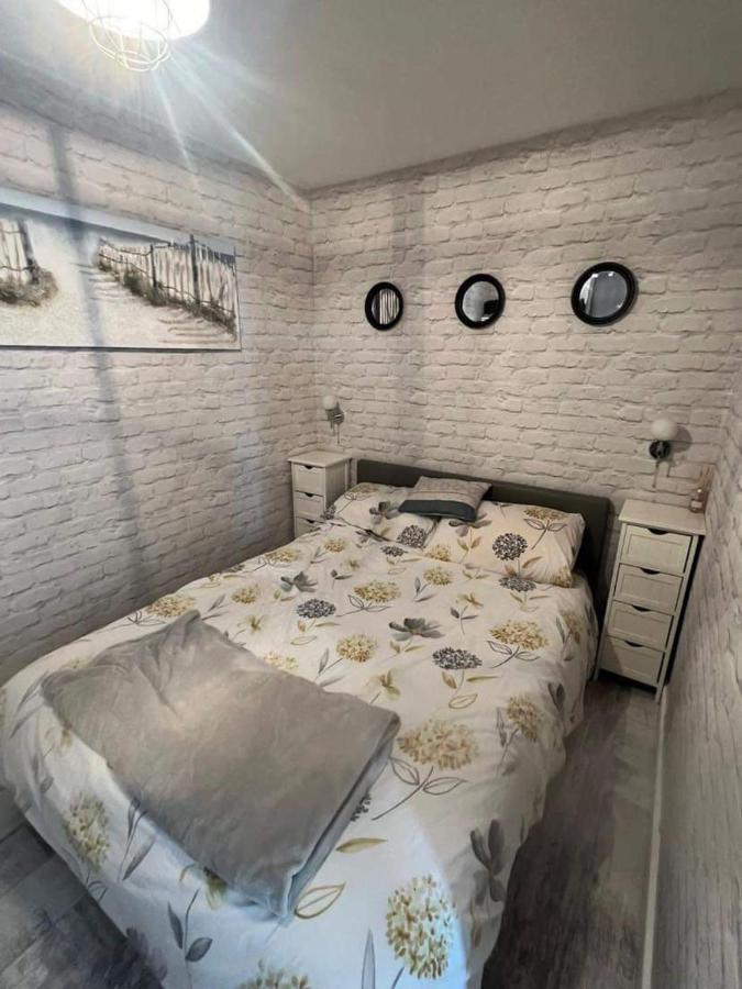 Stunning One Bed Modern & Contemporary Chalet Bridlington Bagian luar foto